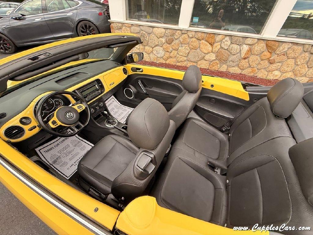 Volkswagen Beetle  2015