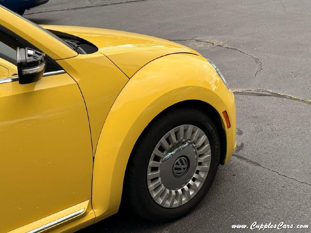 Volkswagen Beetle  2015