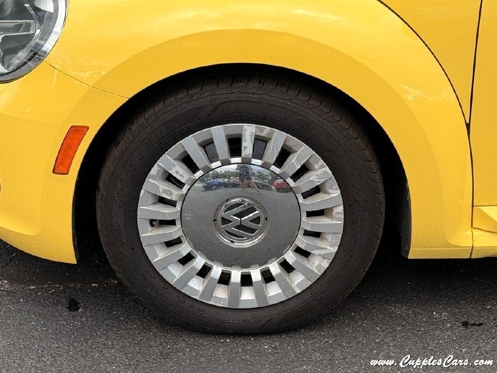 Volkswagen Beetle  2015