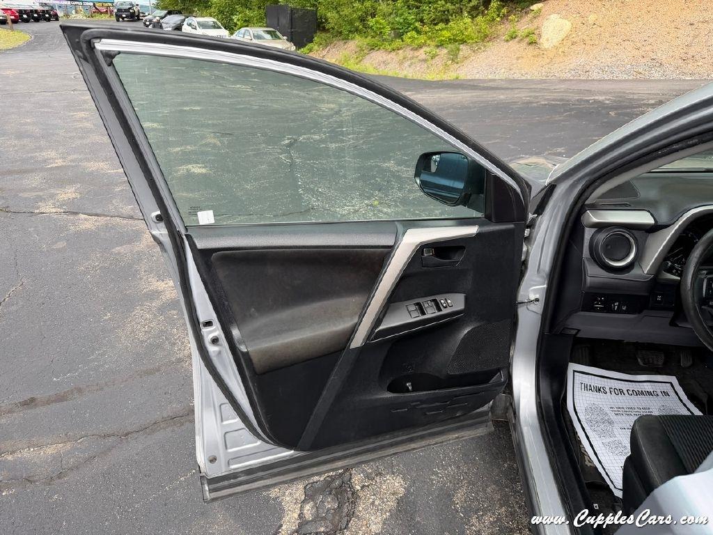 Toyota RAV4  2017