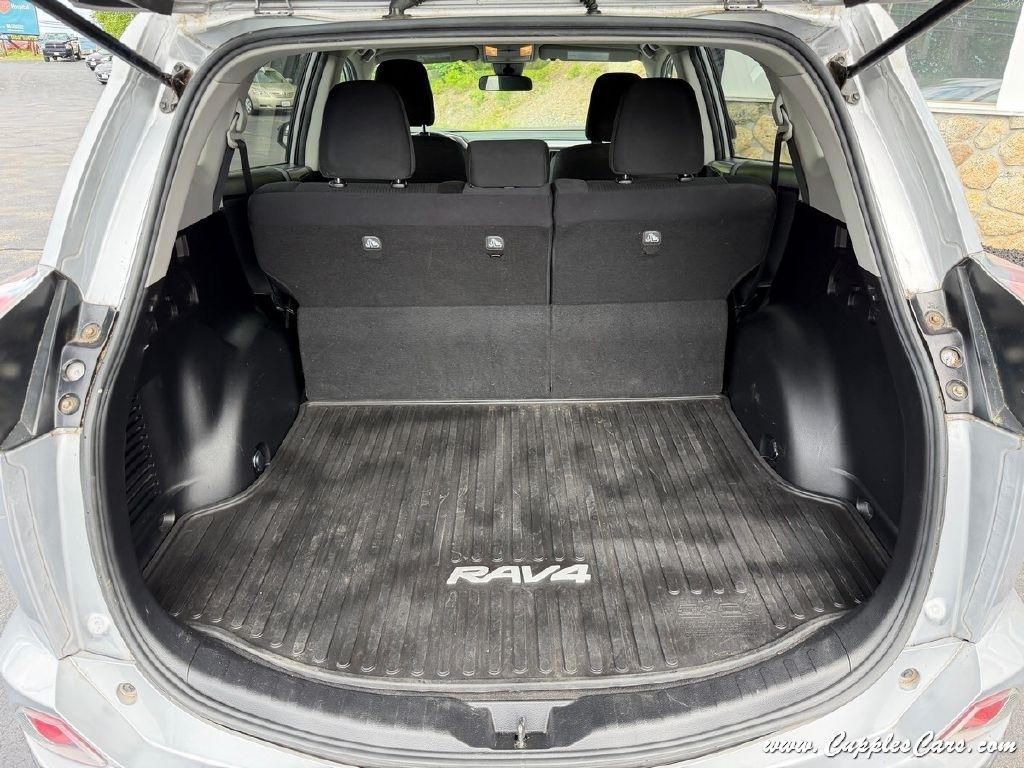 Toyota RAV4  2017