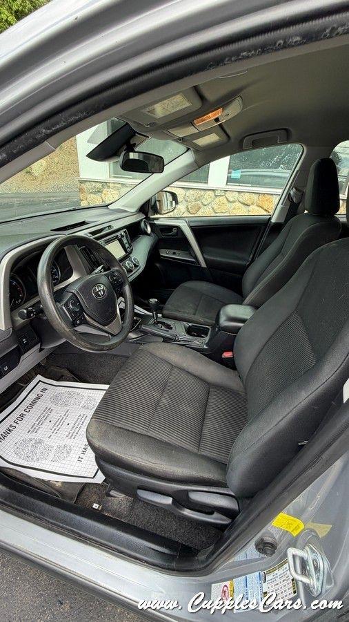 Toyota RAV4  2017