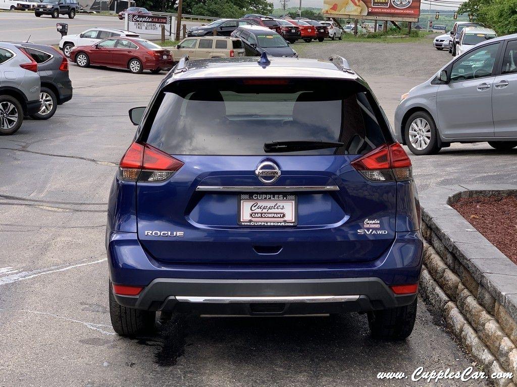 Nissan Rogue  2020