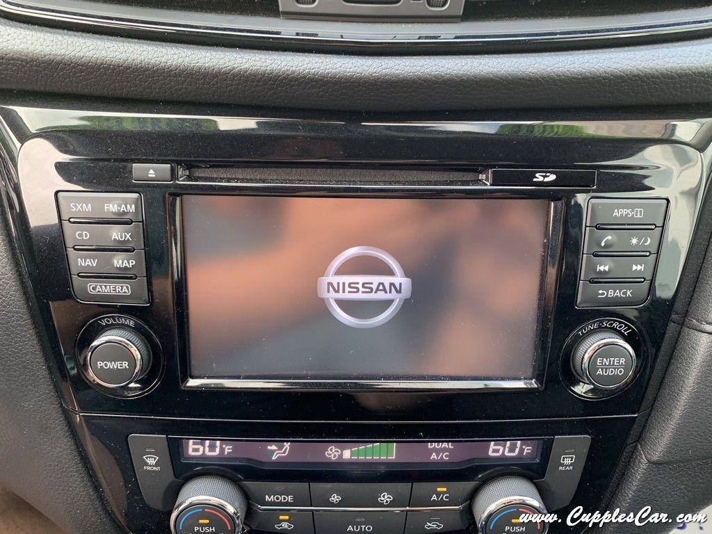 Nissan Rogue  2020