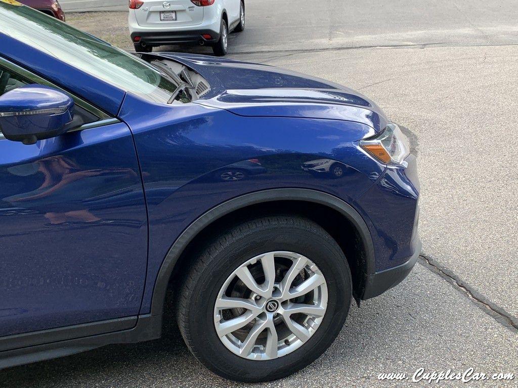Nissan Rogue  2020
