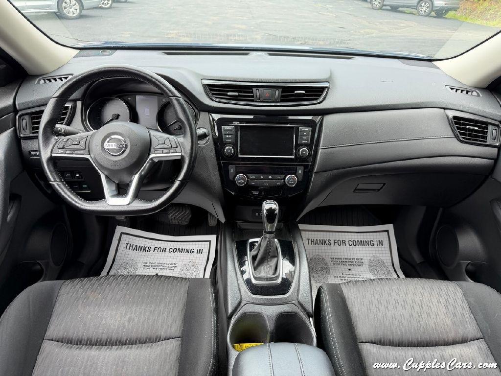 Nissan Rogue  2020