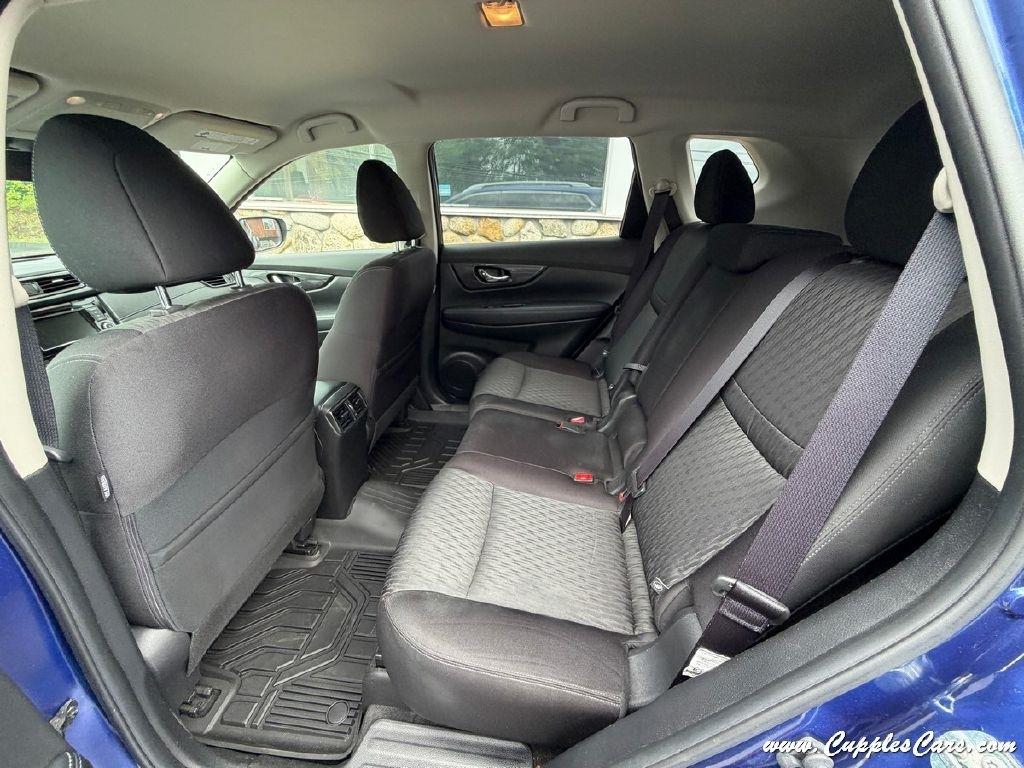 Nissan Rogue  2020