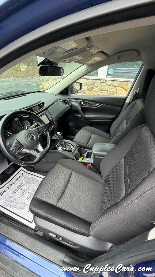 Nissan Rogue  2020