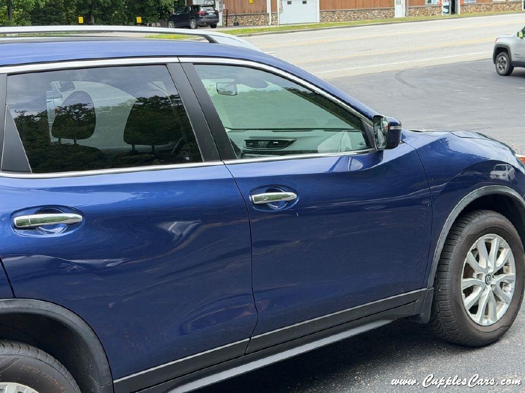 Nissan Rogue  2020