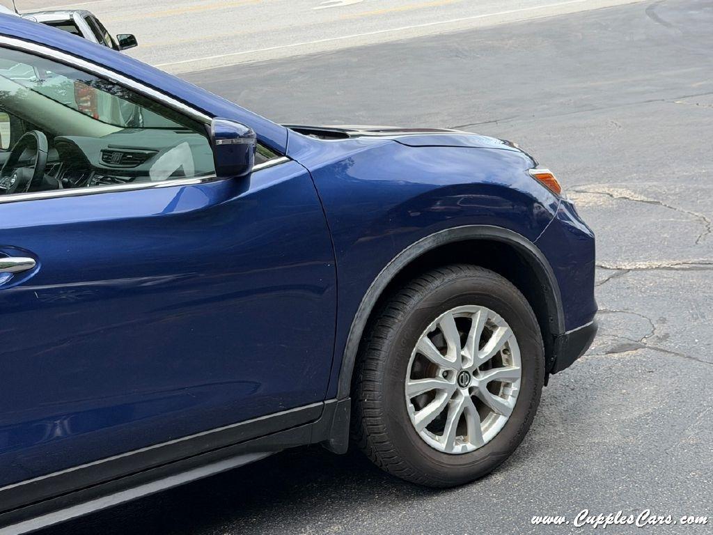 Nissan Rogue  2020