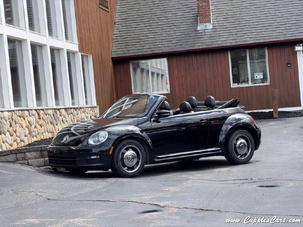 Volkswagen Beetle  2013