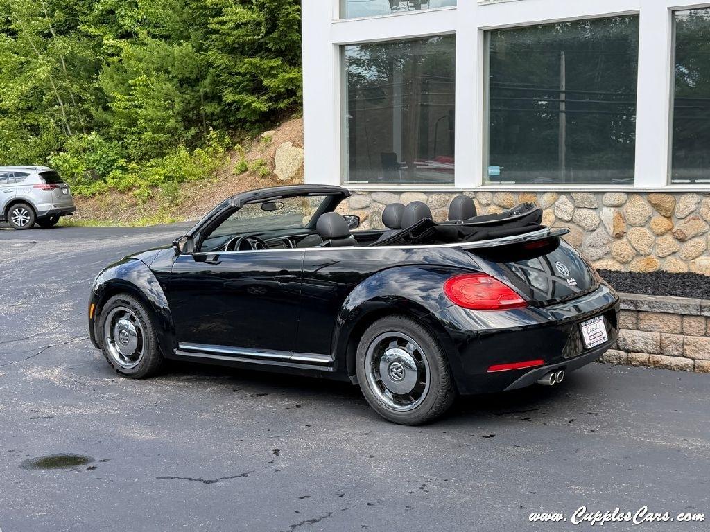 Volkswagen Beetle  2013