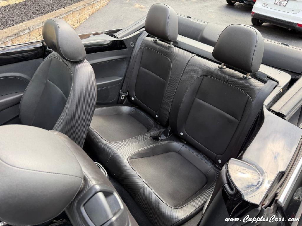 Volkswagen Beetle  2013