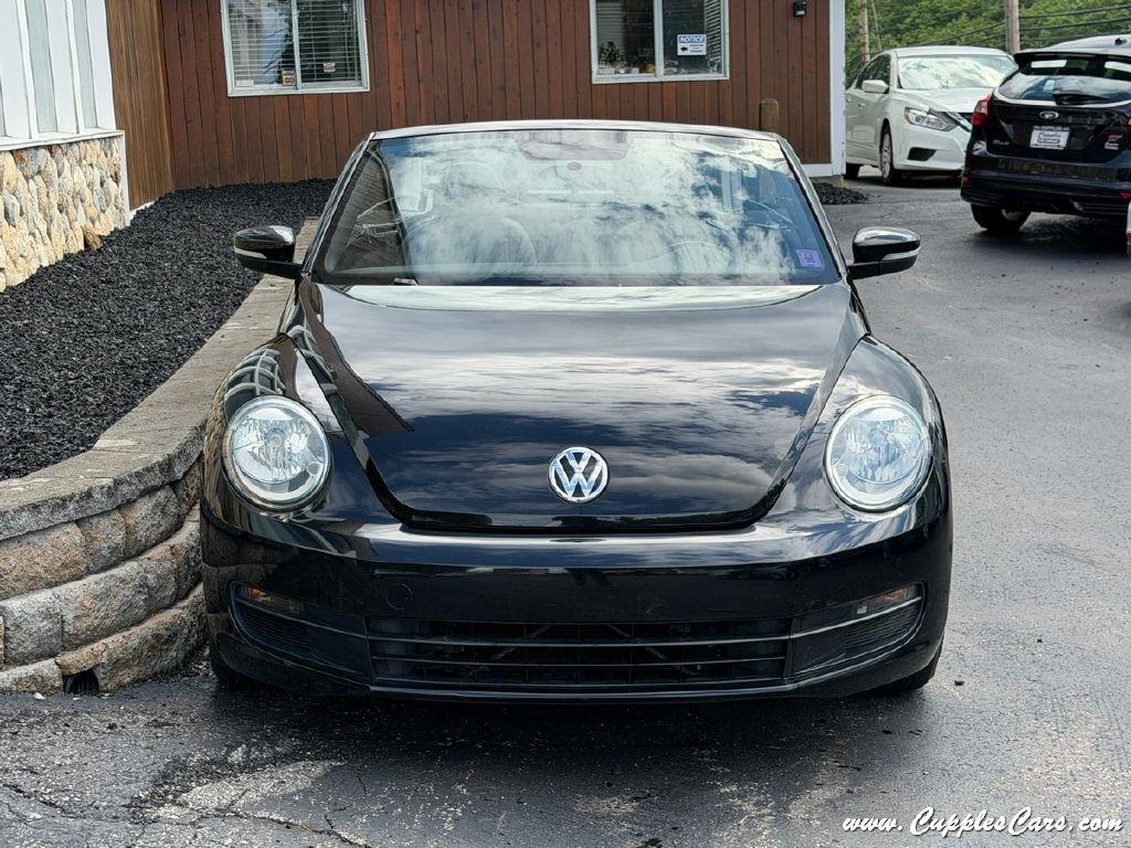 Volkswagen Beetle  2013