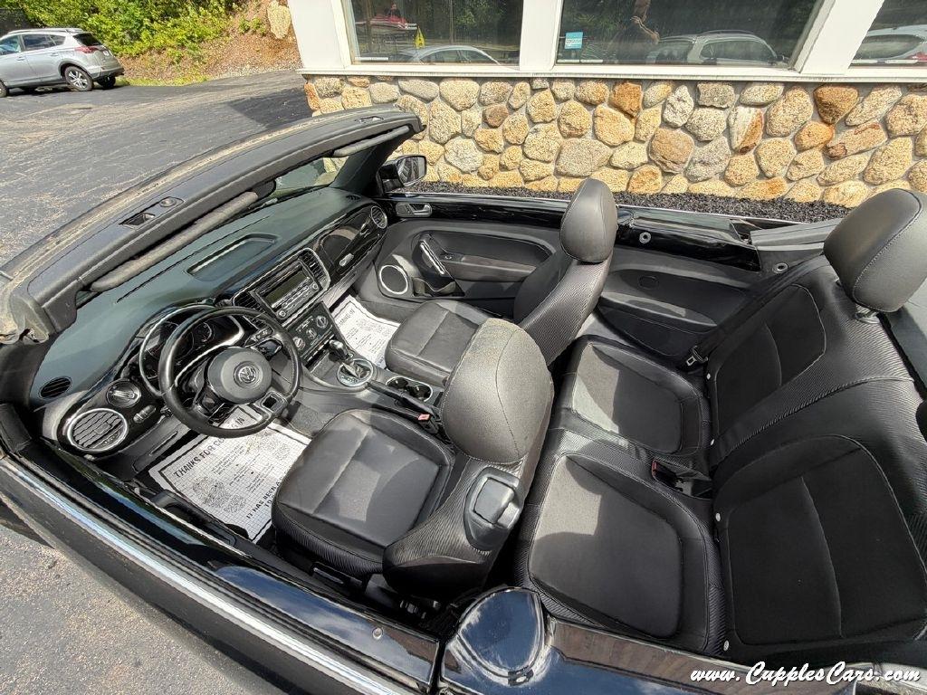 Volkswagen Beetle  2013