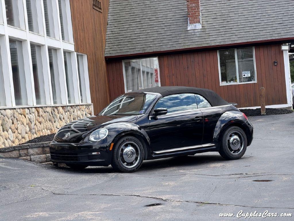 Volkswagen Beetle  2013