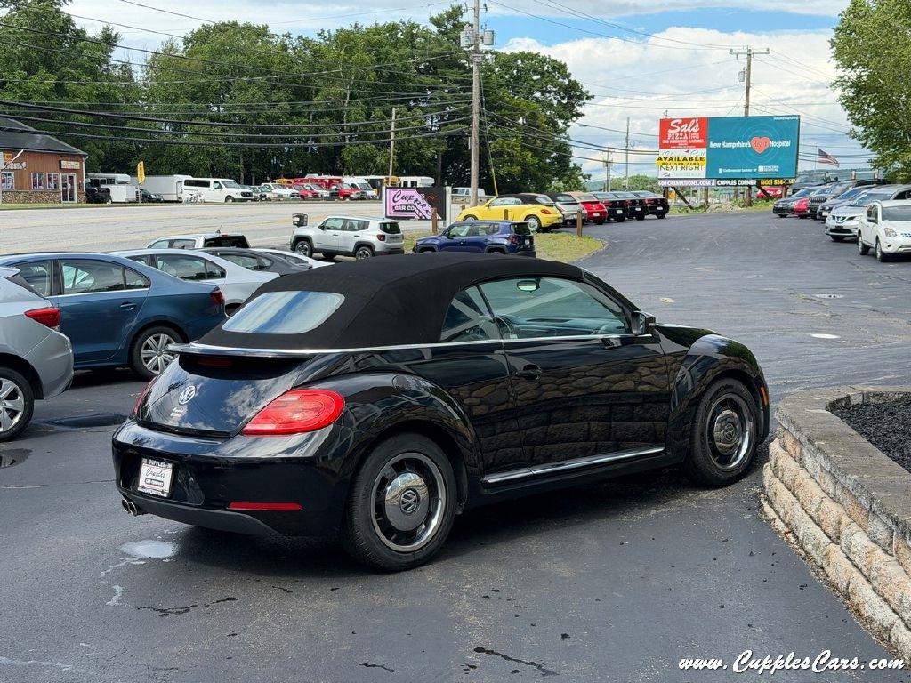 Volkswagen Beetle  2013
