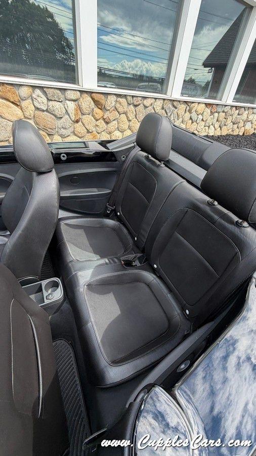 Volkswagen Beetle  2013
