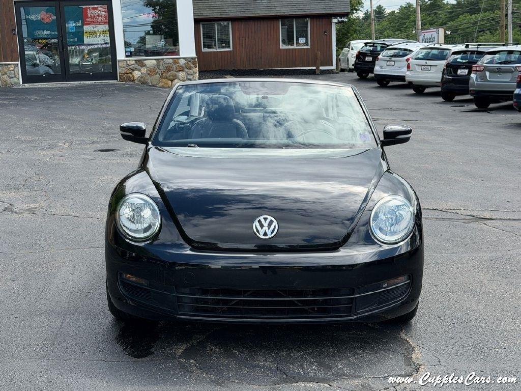 Volkswagen Beetle  2013