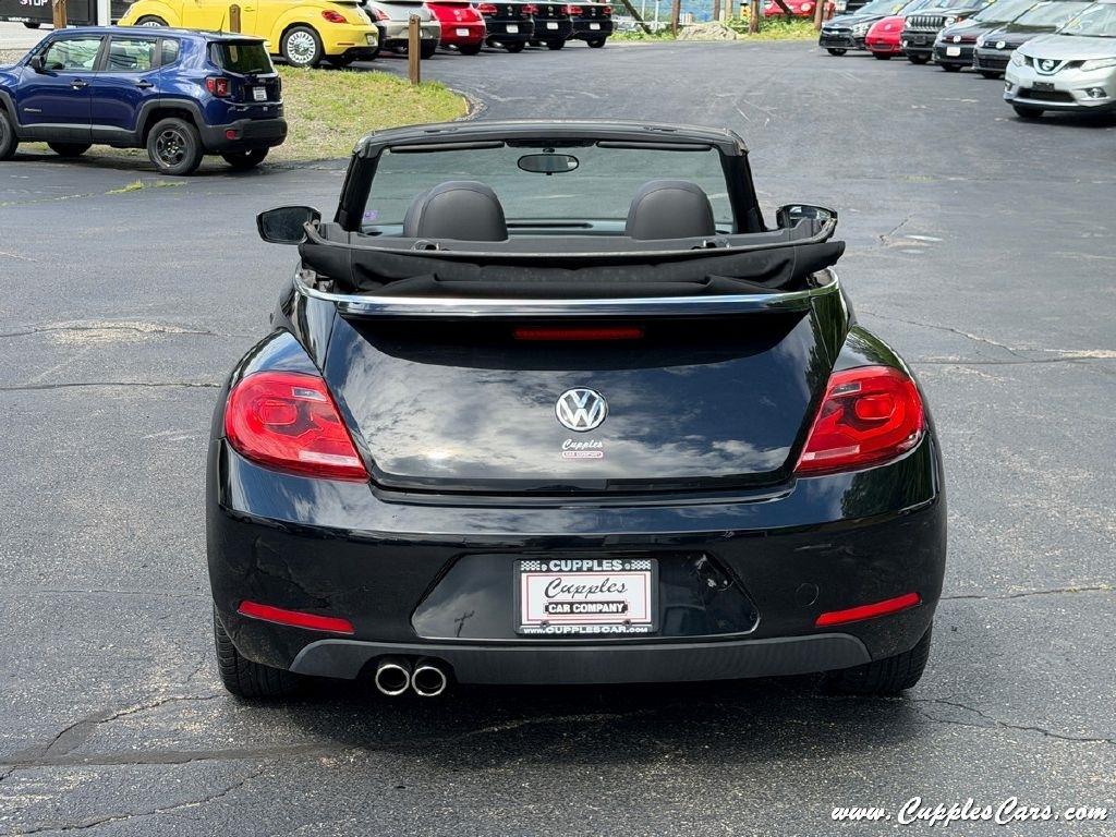 Volkswagen Beetle  2013