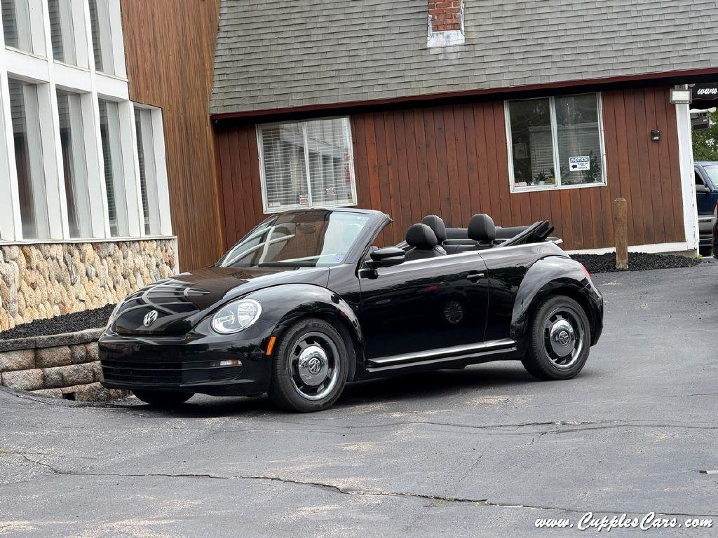 Volkswagen Beetle  2013