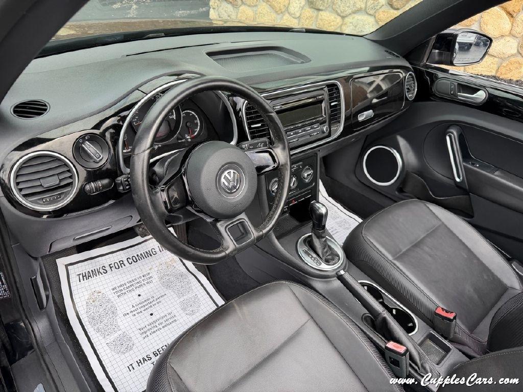 Volkswagen Beetle  2013