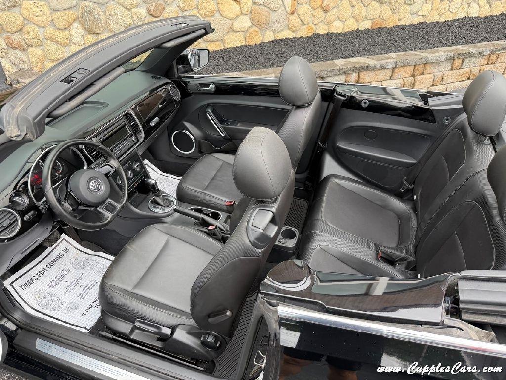 Volkswagen Beetle  2013