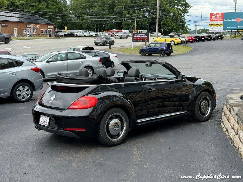Volkswagen Beetle  2013