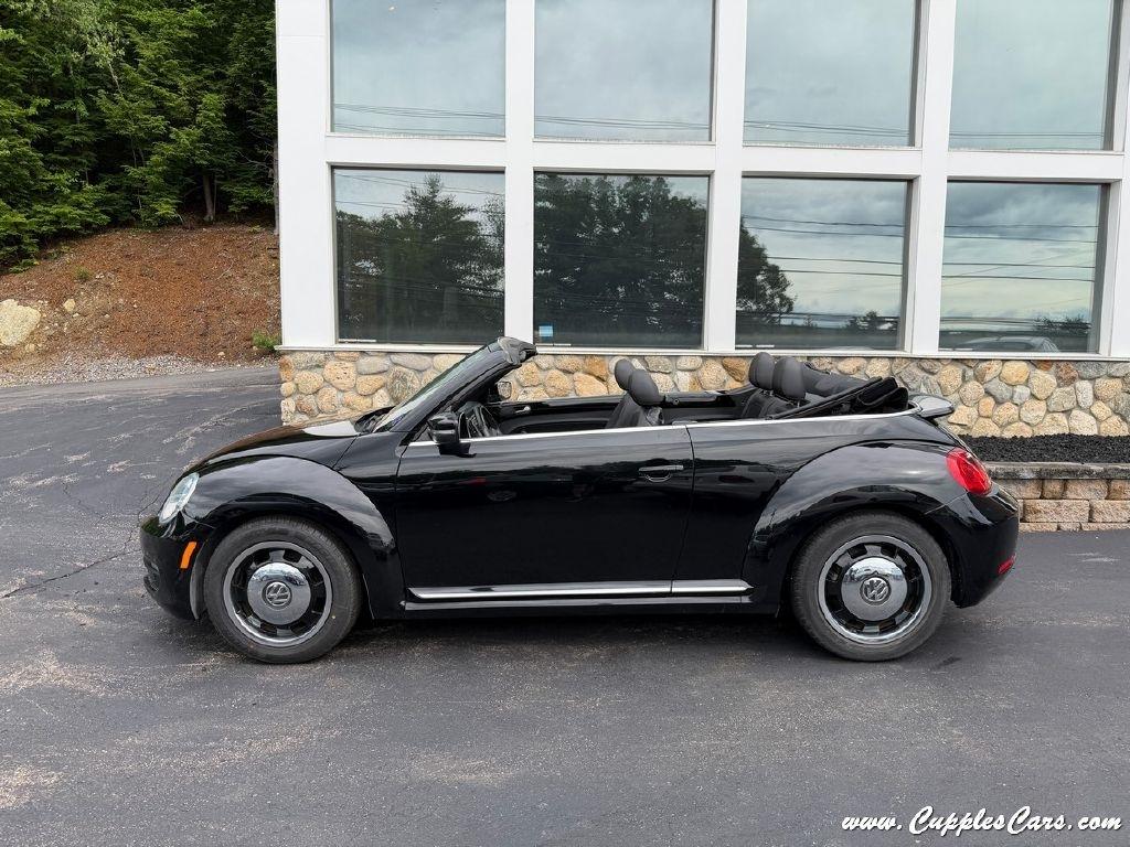 Volkswagen Beetle  2013