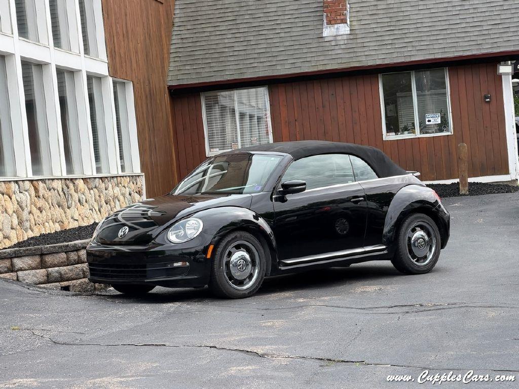 Volkswagen Beetle  2013