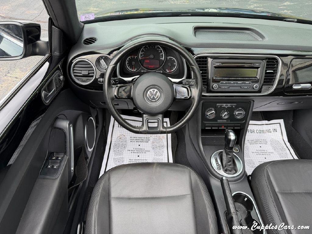 Volkswagen Beetle  2013