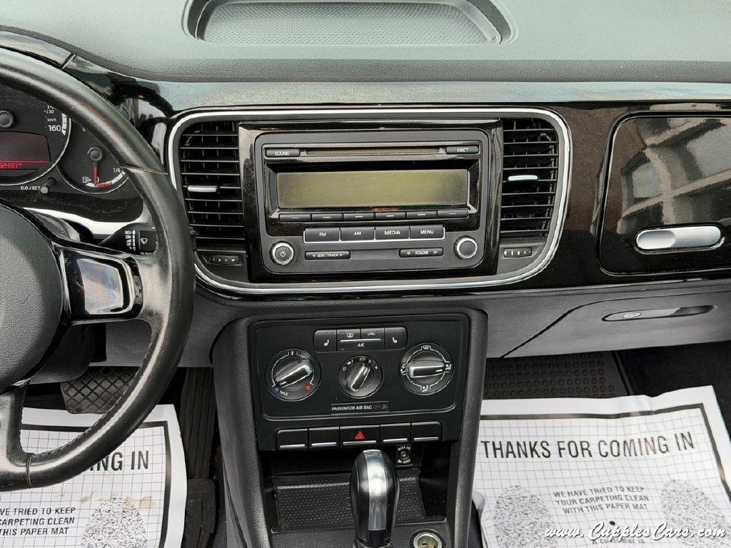 Volkswagen Beetle  2013