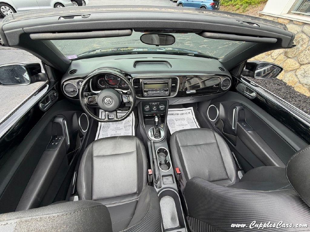 Volkswagen Beetle  2013
