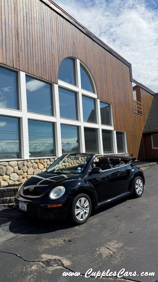 Volkswagen New Beetle  2008