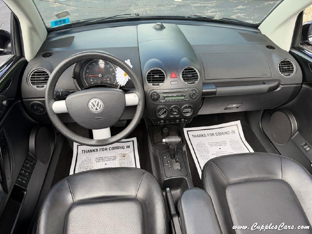 Volkswagen New Beetle  2008