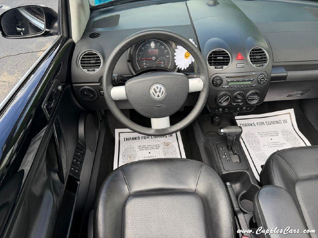 Volkswagen New Beetle  2008