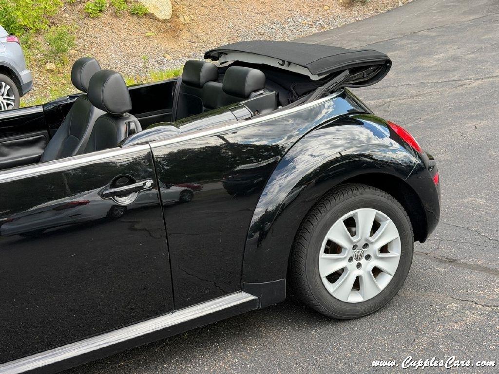 Volkswagen New Beetle  2008