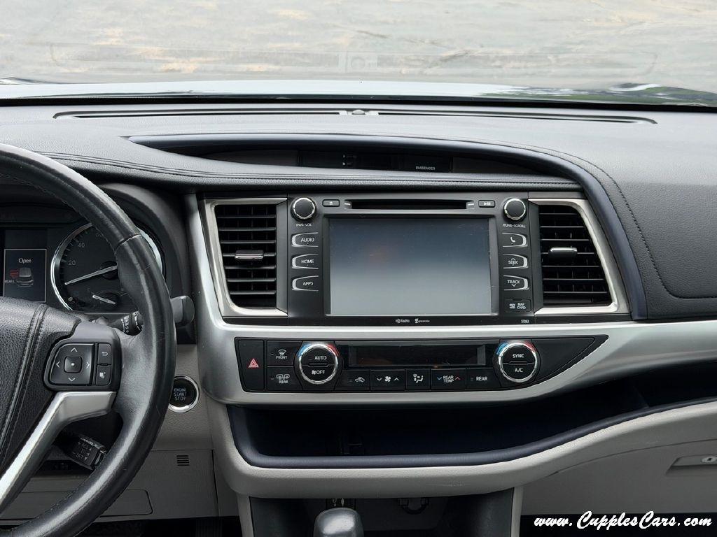Toyota Highlander  2015