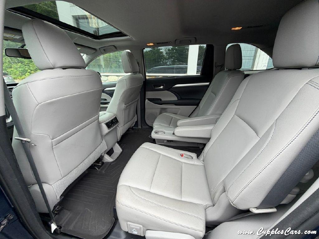 Toyota Highlander  2015