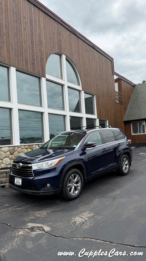 Toyota Highlander  2015