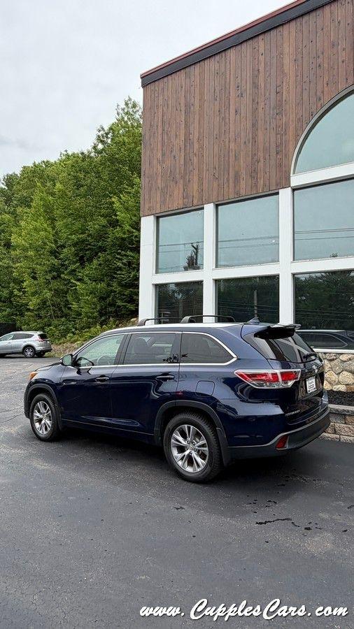 Toyota Highlander  2015