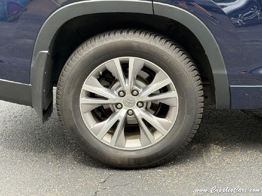 Toyota Highlander  2015