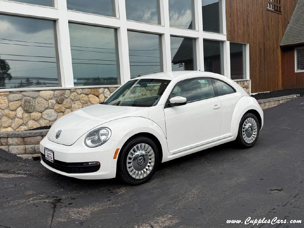 Volkswagen Beetle  2013