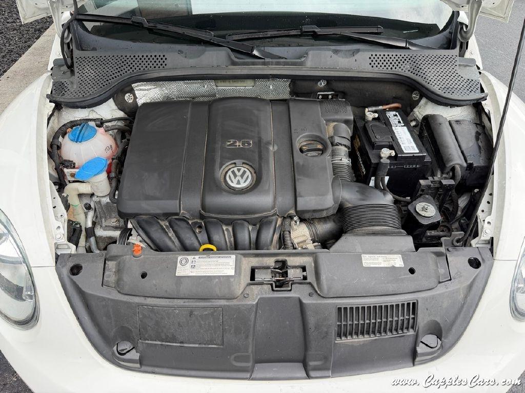 Volkswagen Beetle  2013