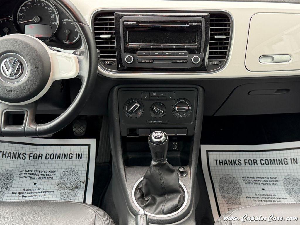 Volkswagen Beetle  2013