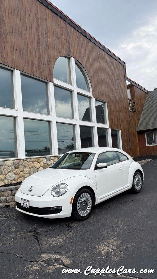 Volkswagen Beetle  2013