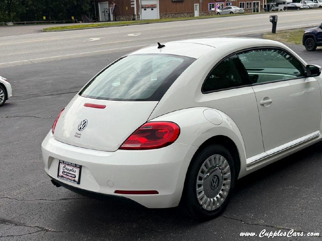 Volkswagen Beetle  2013