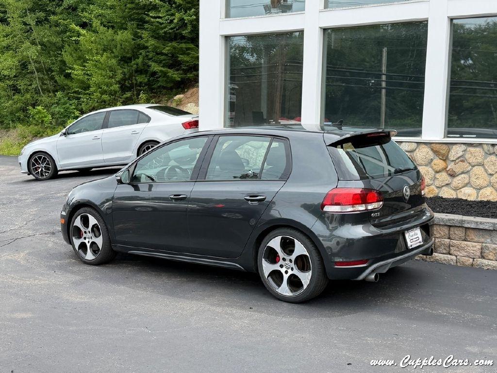 Volkswagen GTI 4dr HB DSG 2011