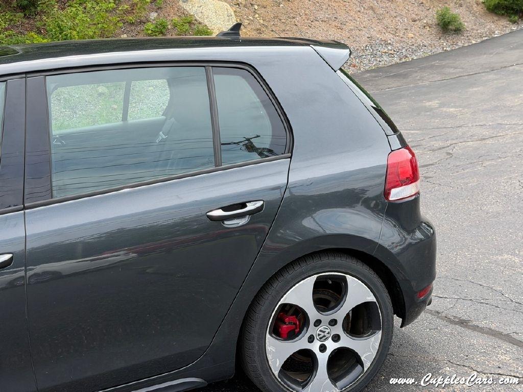 Volkswagen GTI 4dr HB DSG 2011