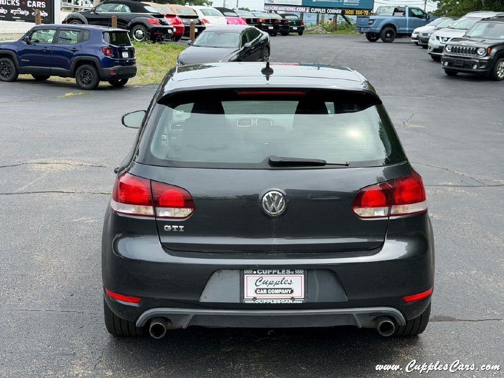 Volkswagen GTI 4dr HB DSG 2011